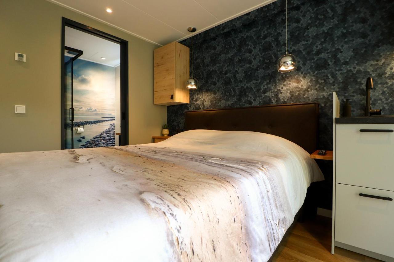 De Monarchvlinder Bed & Breakfast เดนบวร์ก ภายนอก รูปภาพ